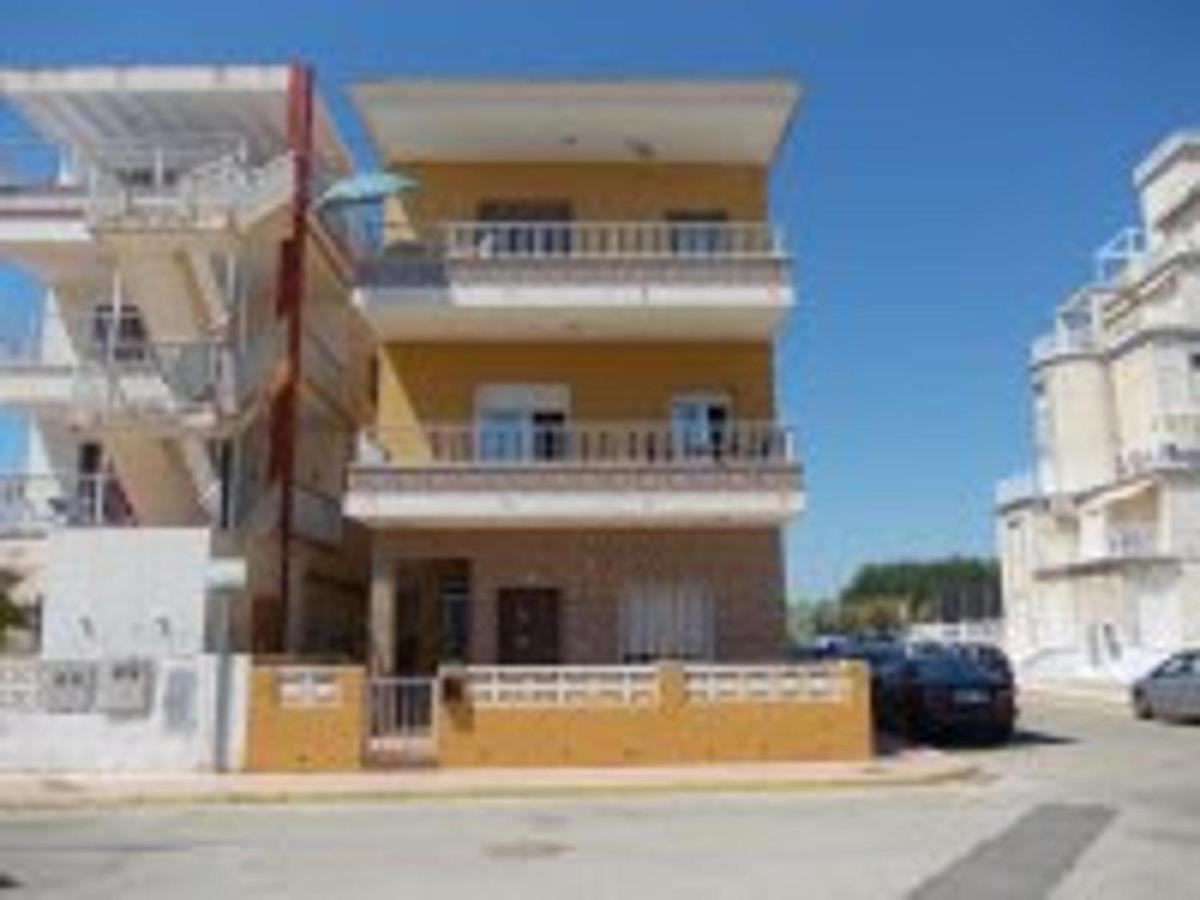 Piles - Apartment - Sleeps 7 - Parking - Seafront エクステリア 写真